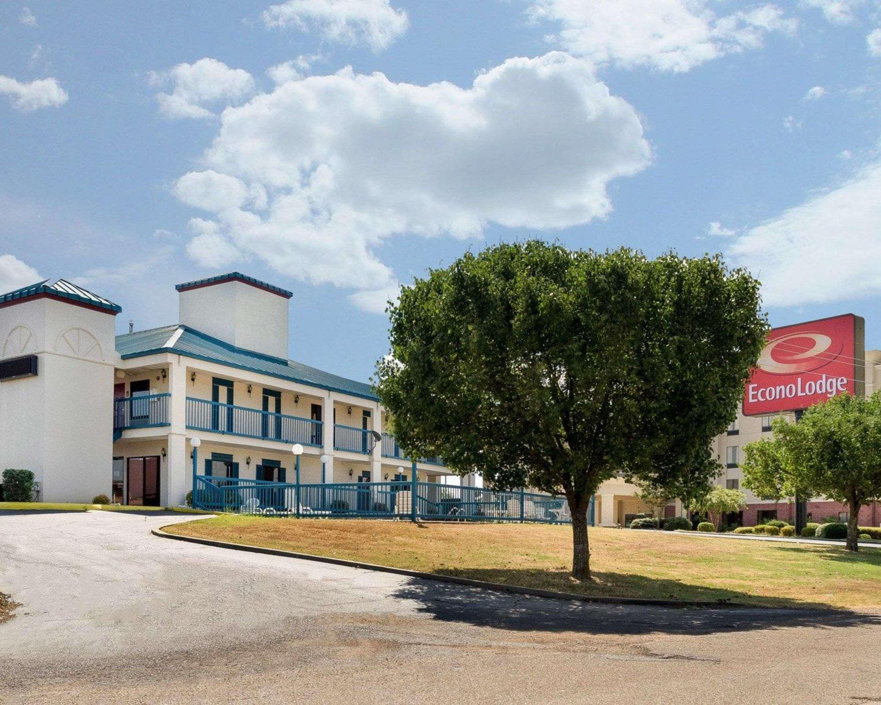 Econo Lodge Canton I-55 Экстерьер фото