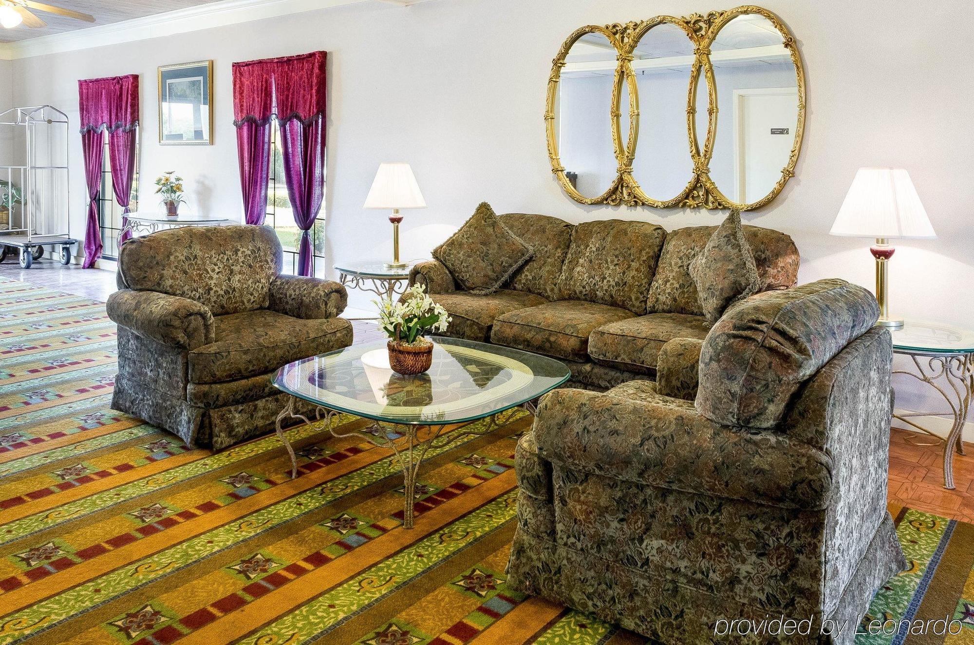 Econo Lodge Canton I-55 Экстерьер фото